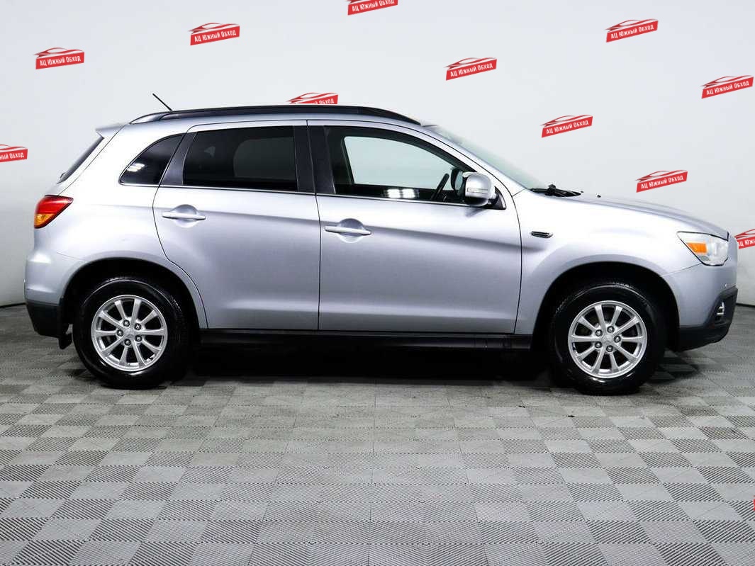 Купить Mitsubishi ASX с пробегом. Фото: #3