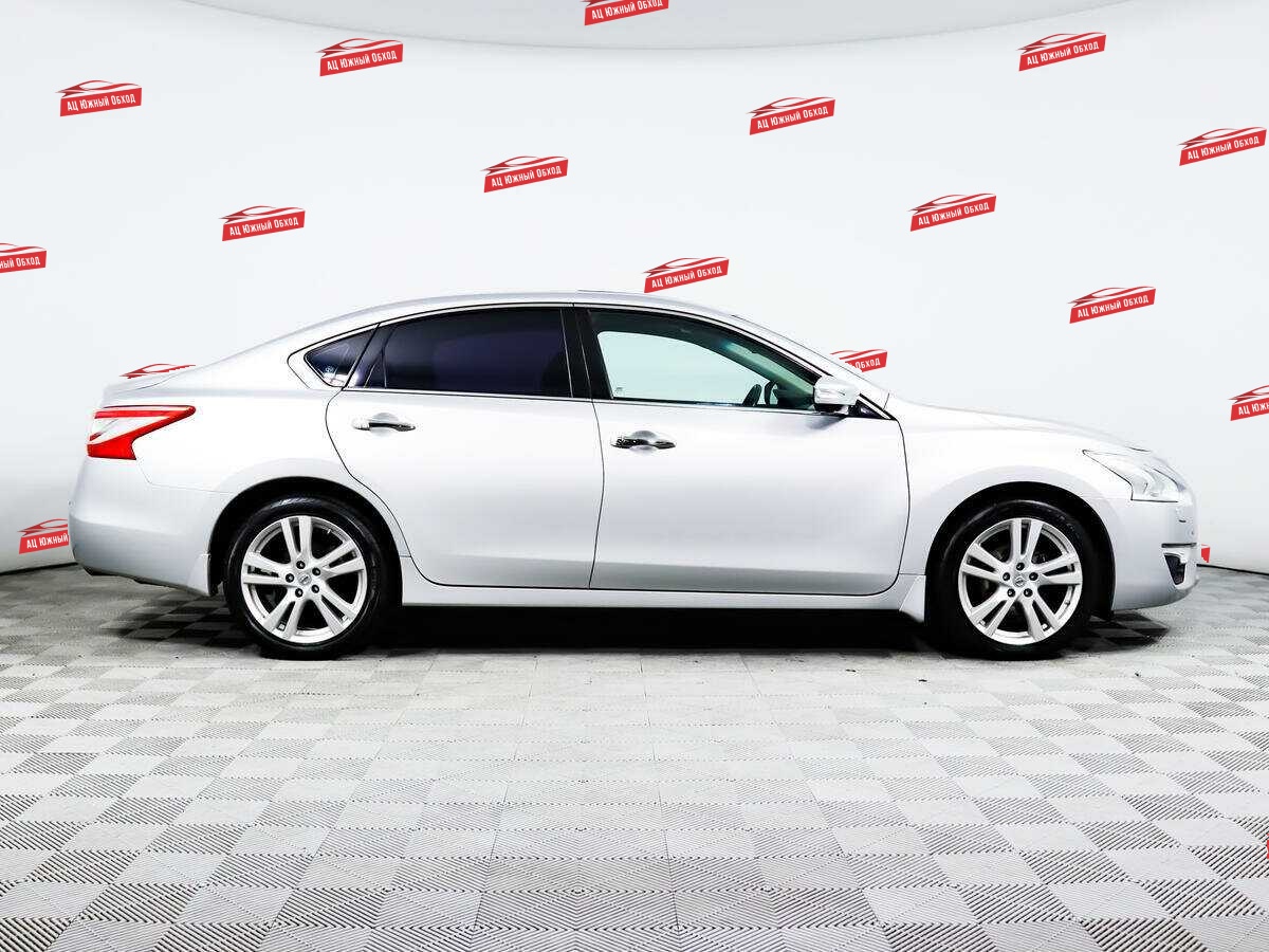 Купить Nissan Teana с пробегом. Фото: #3