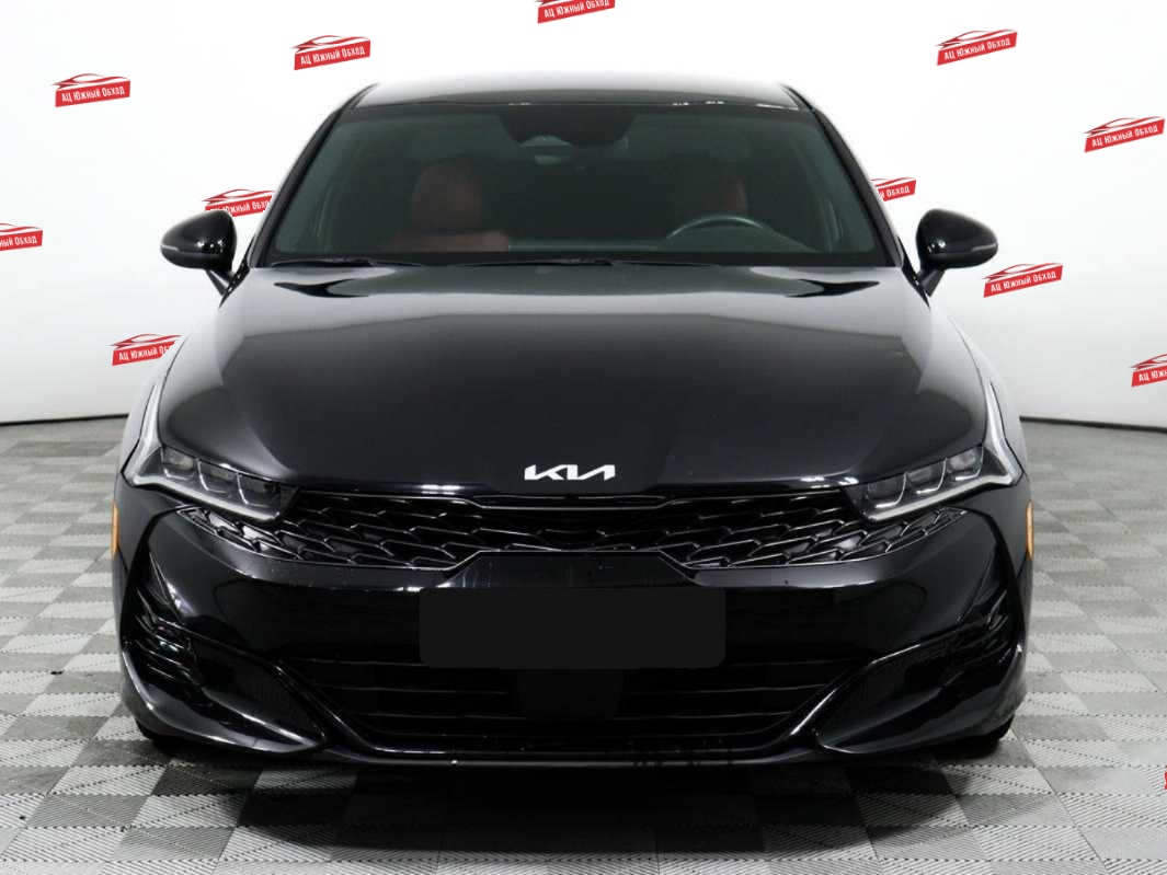 Купить Kia K5 с пробегом. Фото: #1