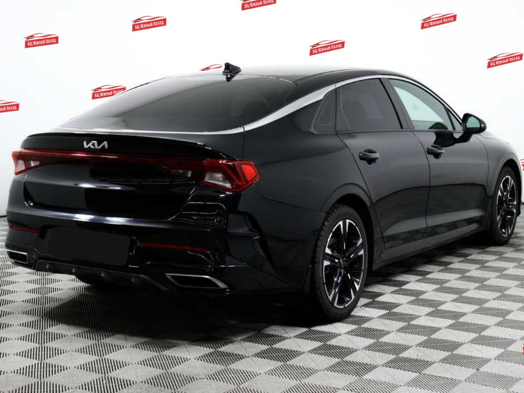 Купить Kia K5 с пробегом. Фото: #4