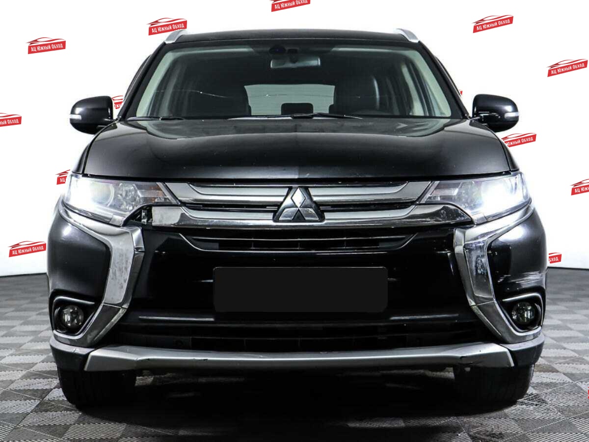 Купить Mitsubishi Outlander с пробегом. Фото: #1