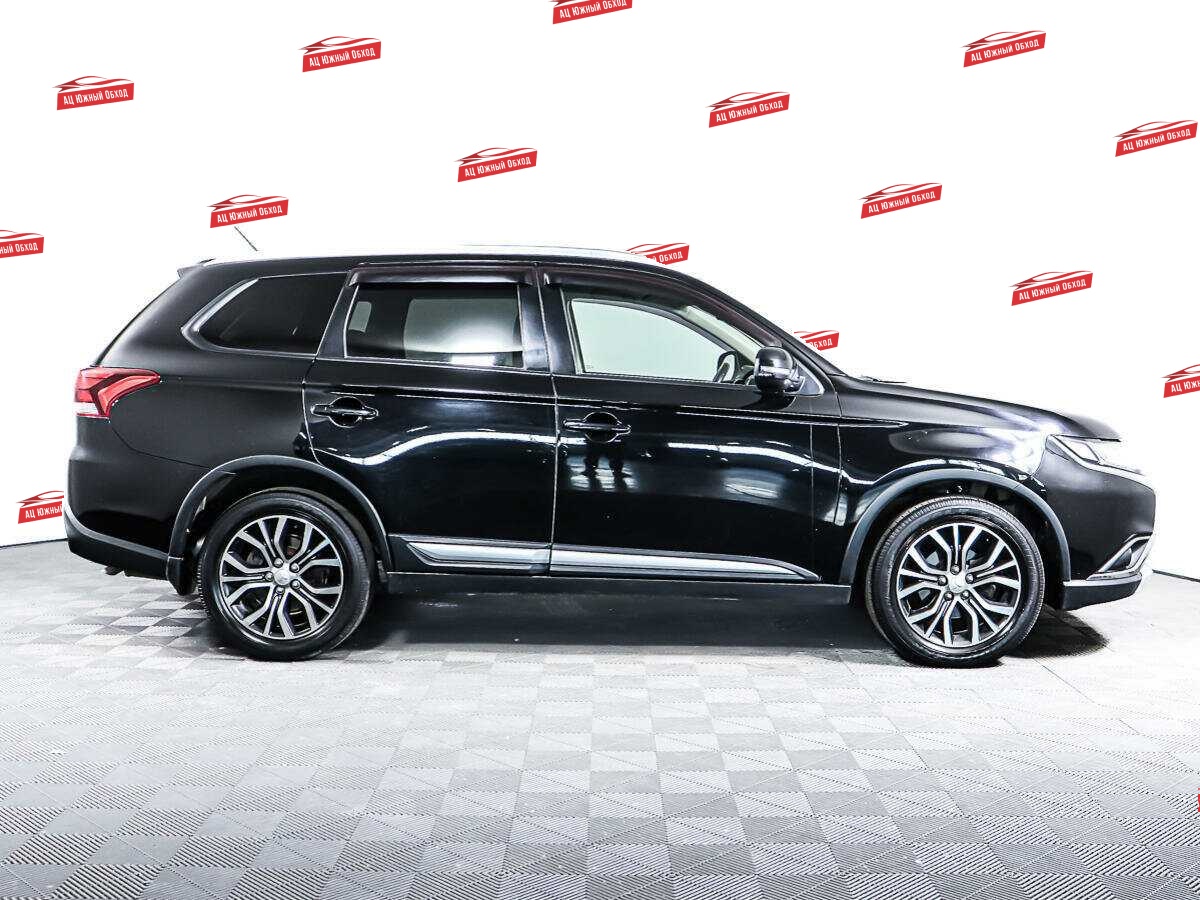 Купить Mitsubishi Outlander с пробегом. Фото: #3