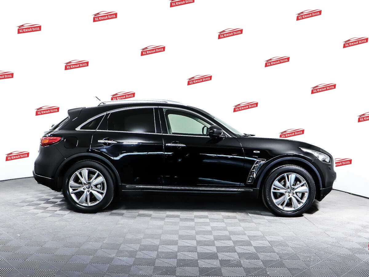 Купить Infiniti FX с пробегом. Фото: #3