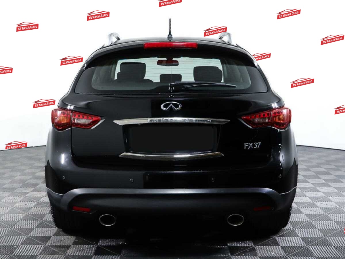 Купить Infiniti FX с пробегом. Фото: #5