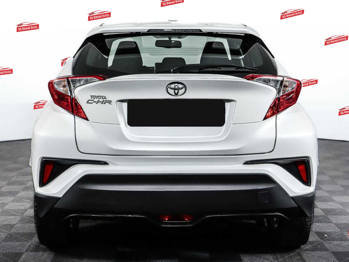 Купить Toyota C-HR с пробегом. Фото: #5