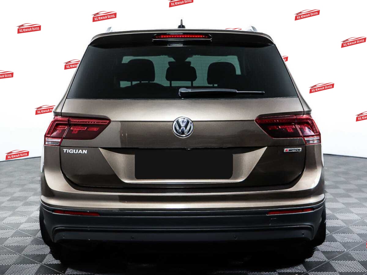 Купить Volkswagen Tiguan с пробегом. Фото: #5