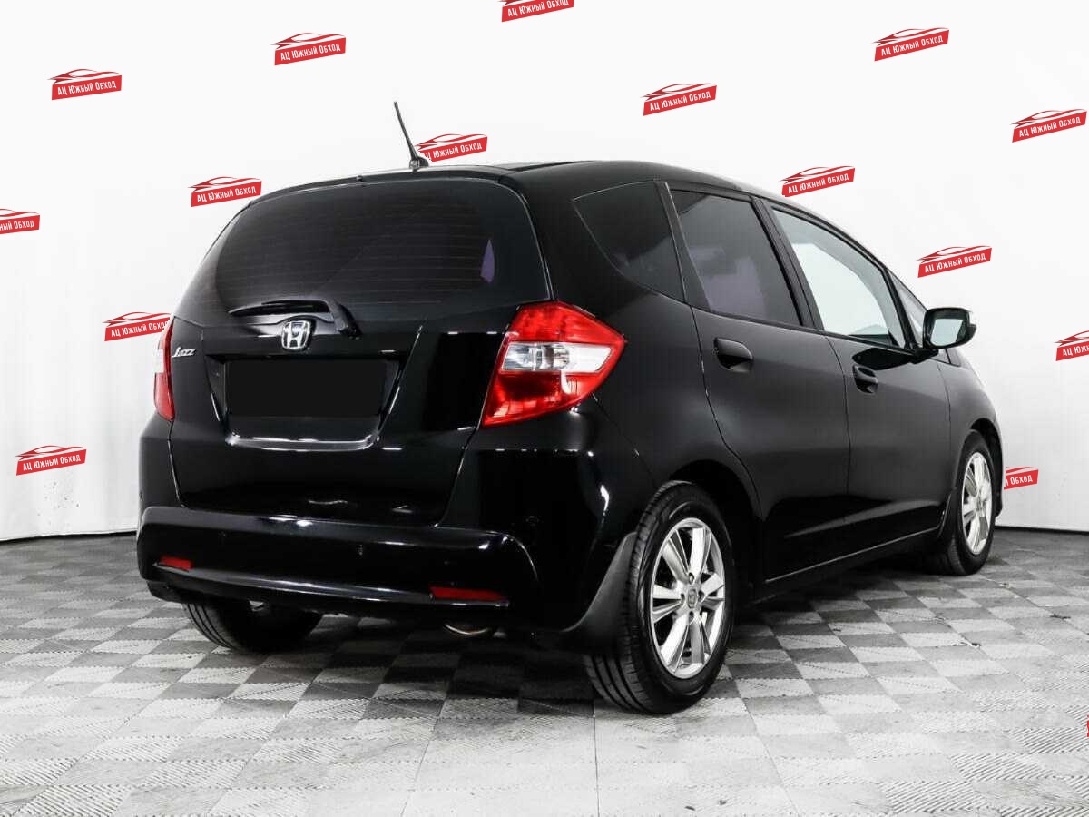 Купить Honda Jazz с пробегом. Фото: #4