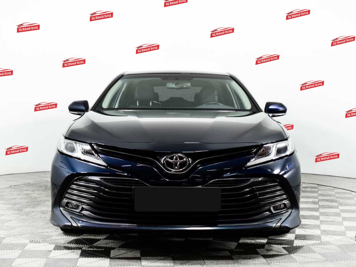 Купить Toyota Camry с пробегом. Фото: #2