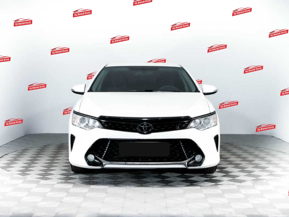 Продажа Б/У Тойота Камри. Фото: #1