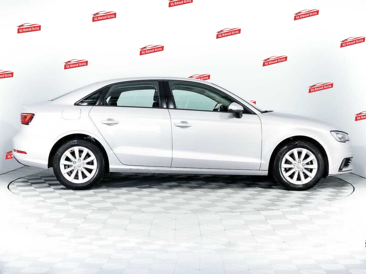 Купить Audi A3 с пробегом. Фото: #3