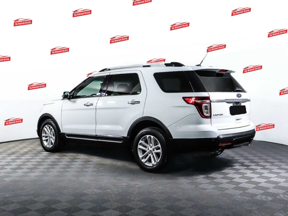 Купить Ford Explorer с пробегом. Фото: #6