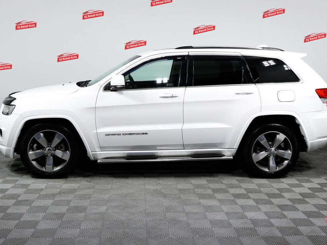 Купить Jeep Grand Cherokee с пробегом. Фото: #7
