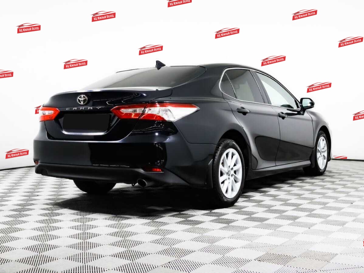 Купить Toyota Camry с пробегом. Фото: #4