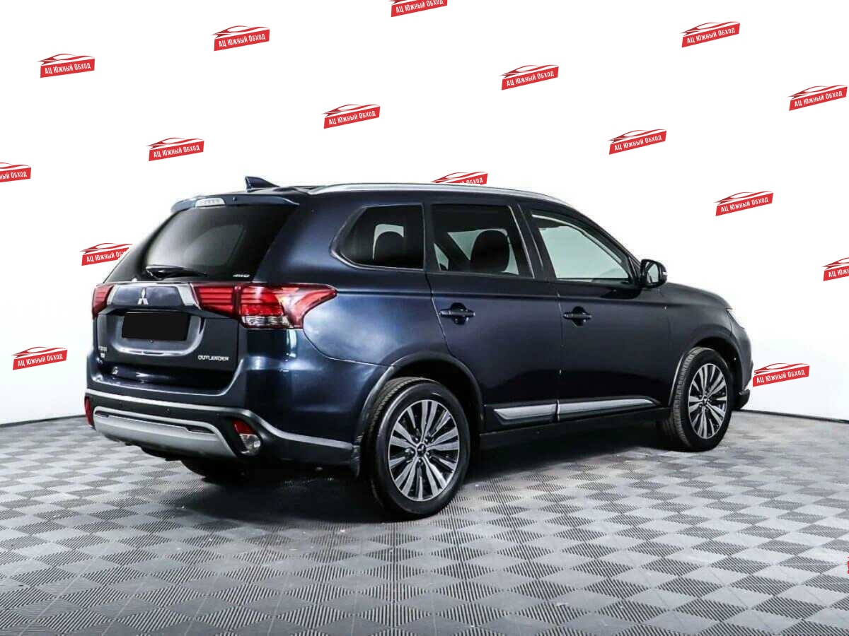 Купить Mitsubishi Outlander с пробегом. Фото: #4