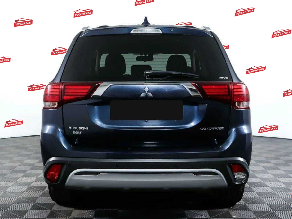 Купить Mitsubishi Outlander с пробегом. Фото: #5