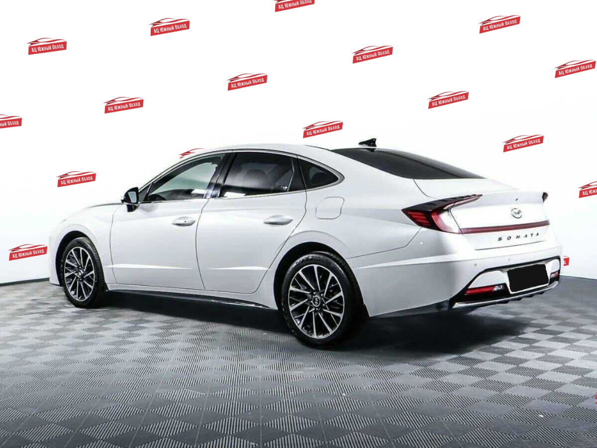 Купить Hyundai Sonata с пробегом. Фото: #6