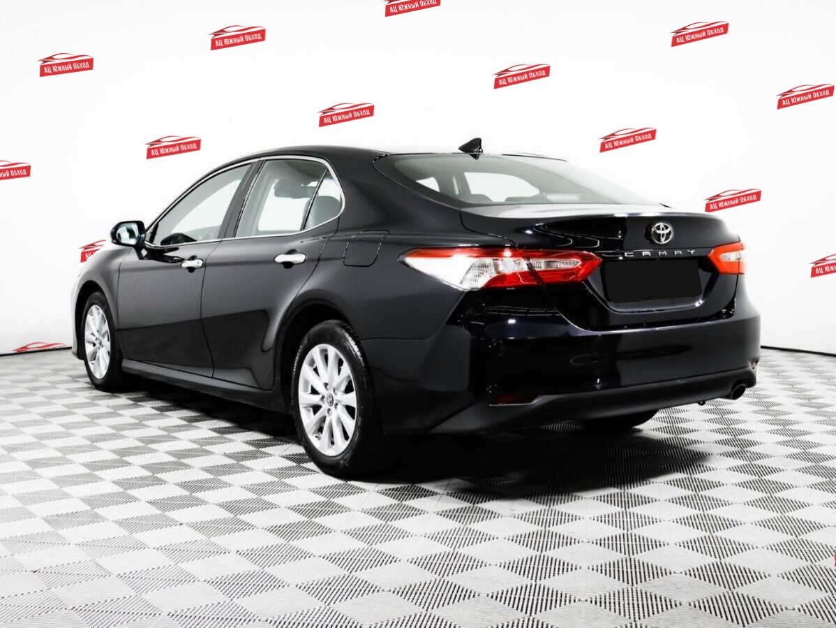 Купить Toyota Camry с пробегом. Фото: #5