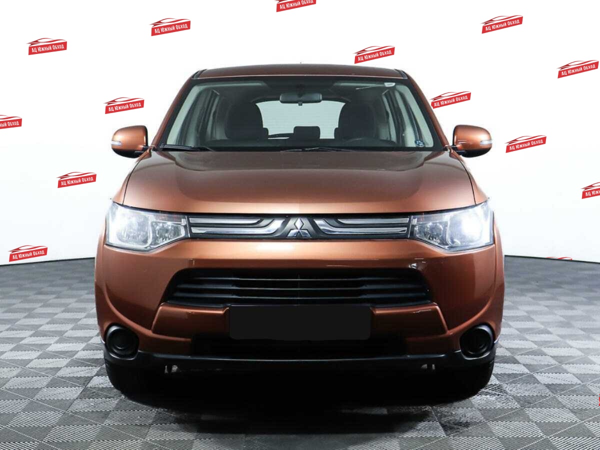 Купить Mitsubishi Outlander с пробегом. Фото: #1