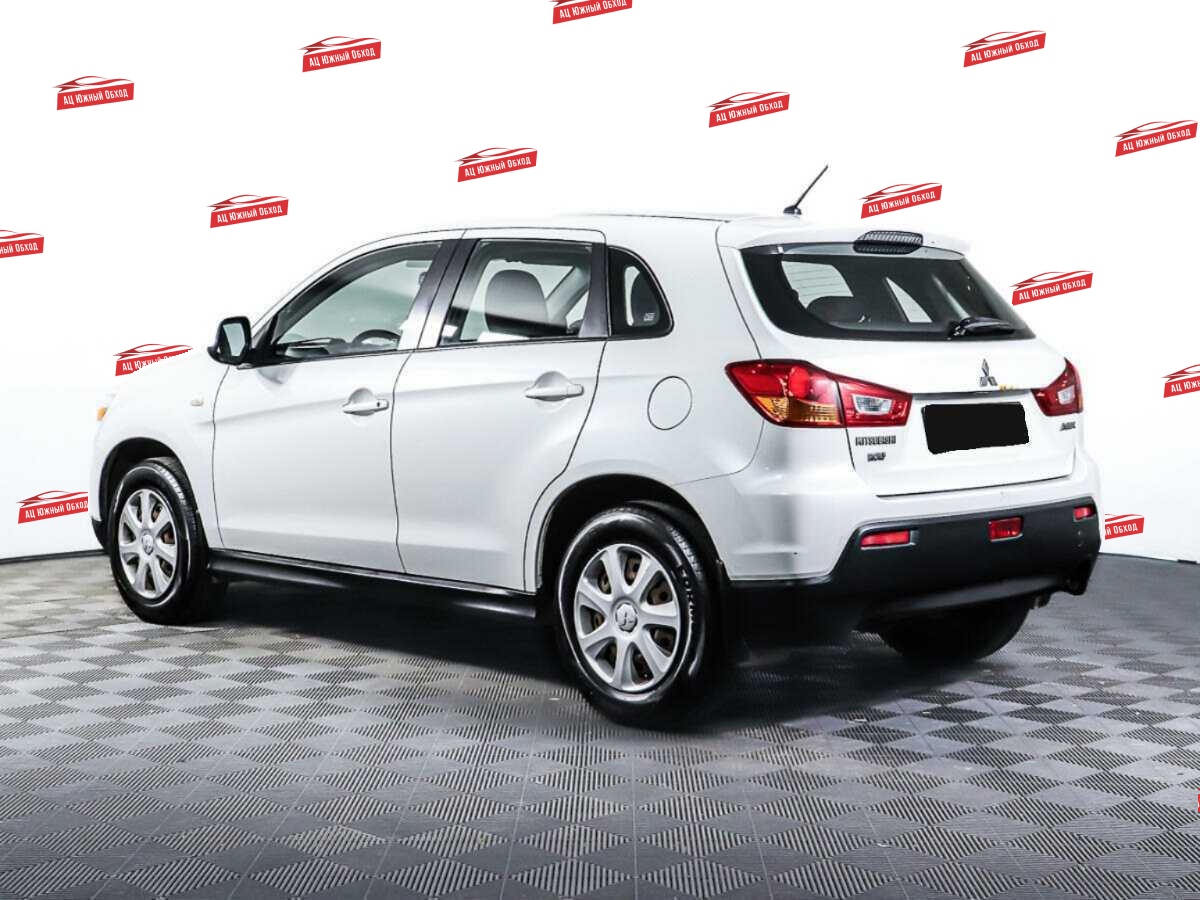 Купить Mitsubishi ASX с пробегом. Фото: #6