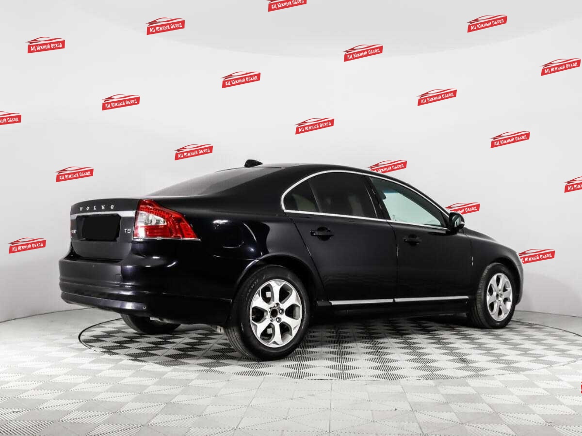 Купить Volvo S80 с пробегом. Фото: #4
