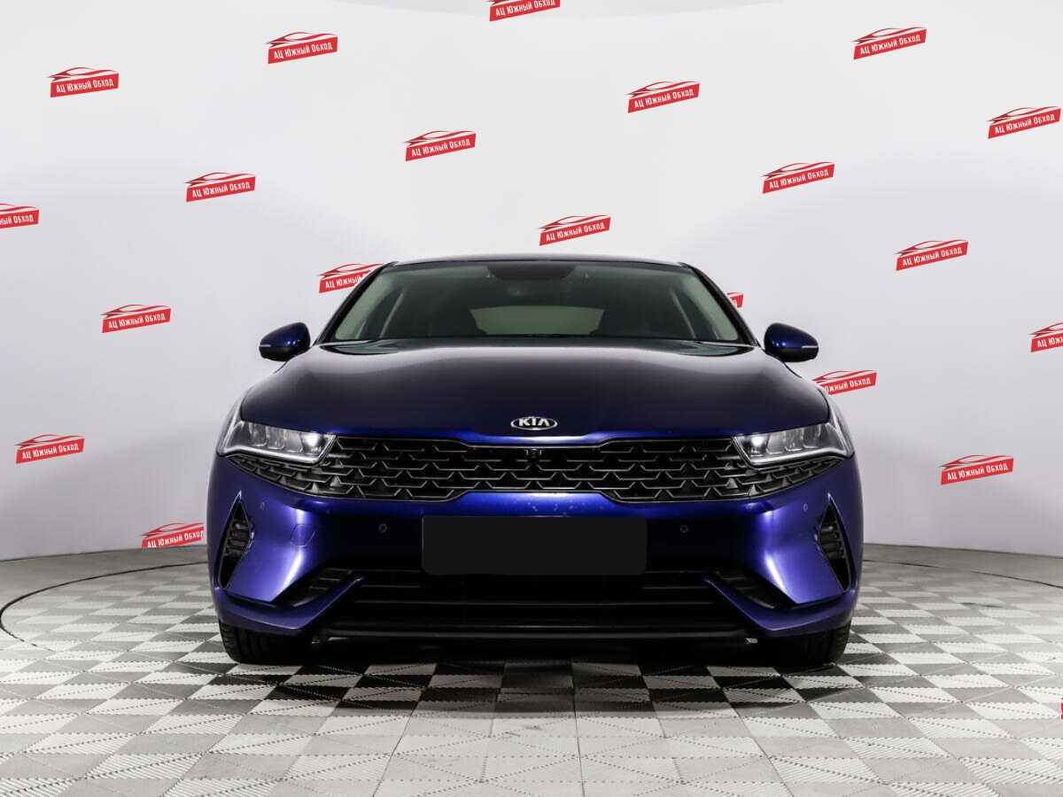 Купить Kia K5 с пробегом. Фото: #1