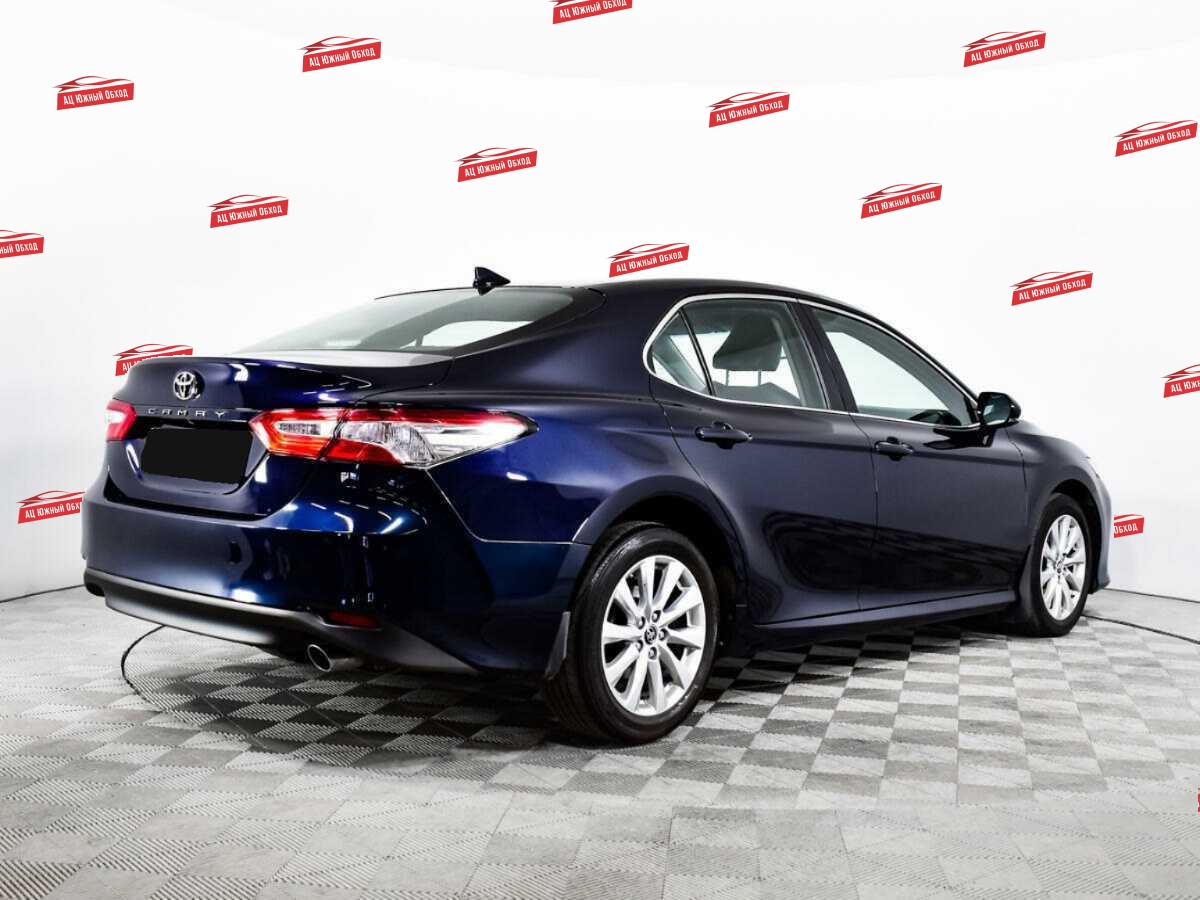 Купить Toyota Camry с пробегом. Фото: #4