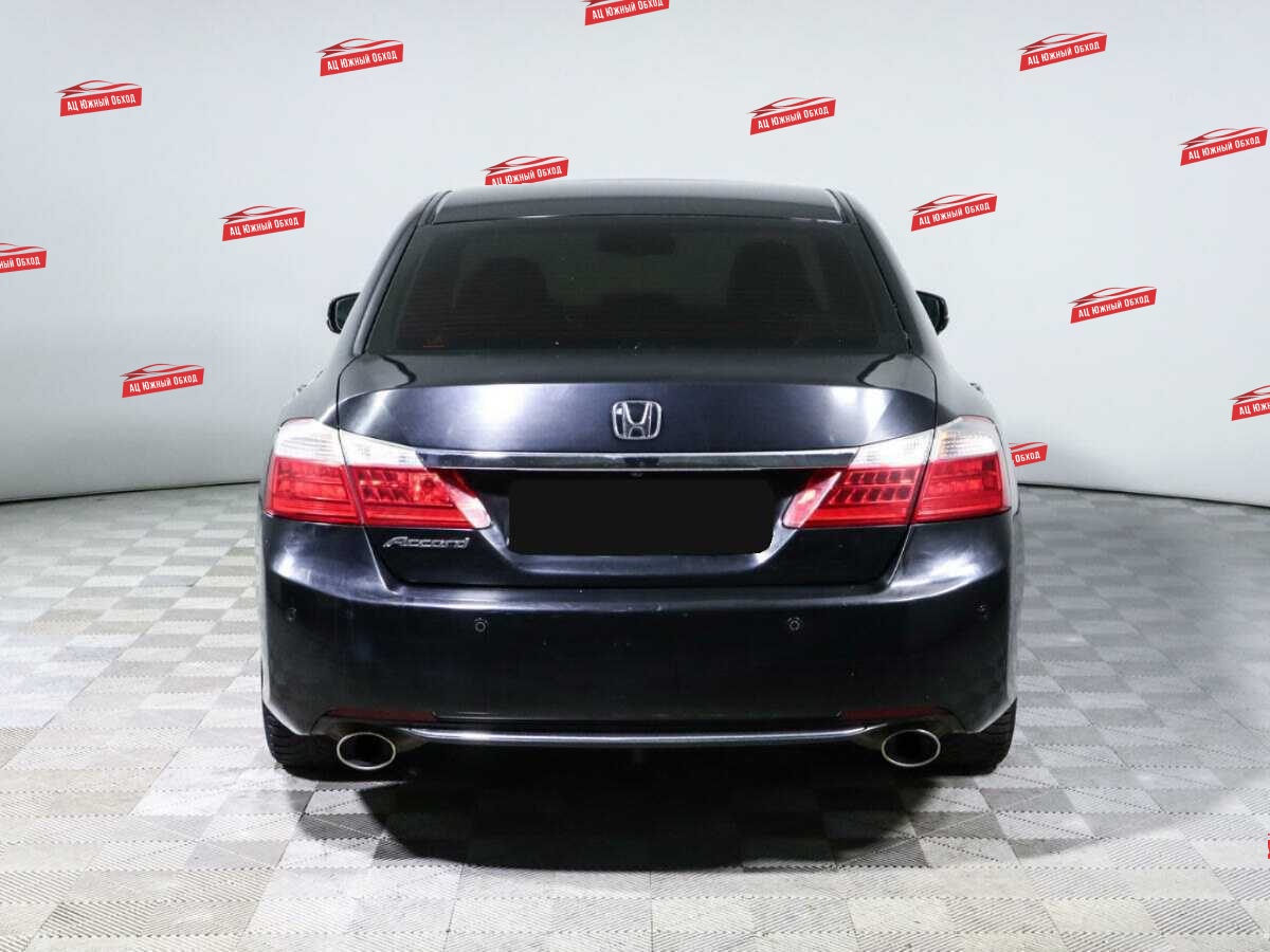 Купить Honda Accord с пробегом. Фото: #4