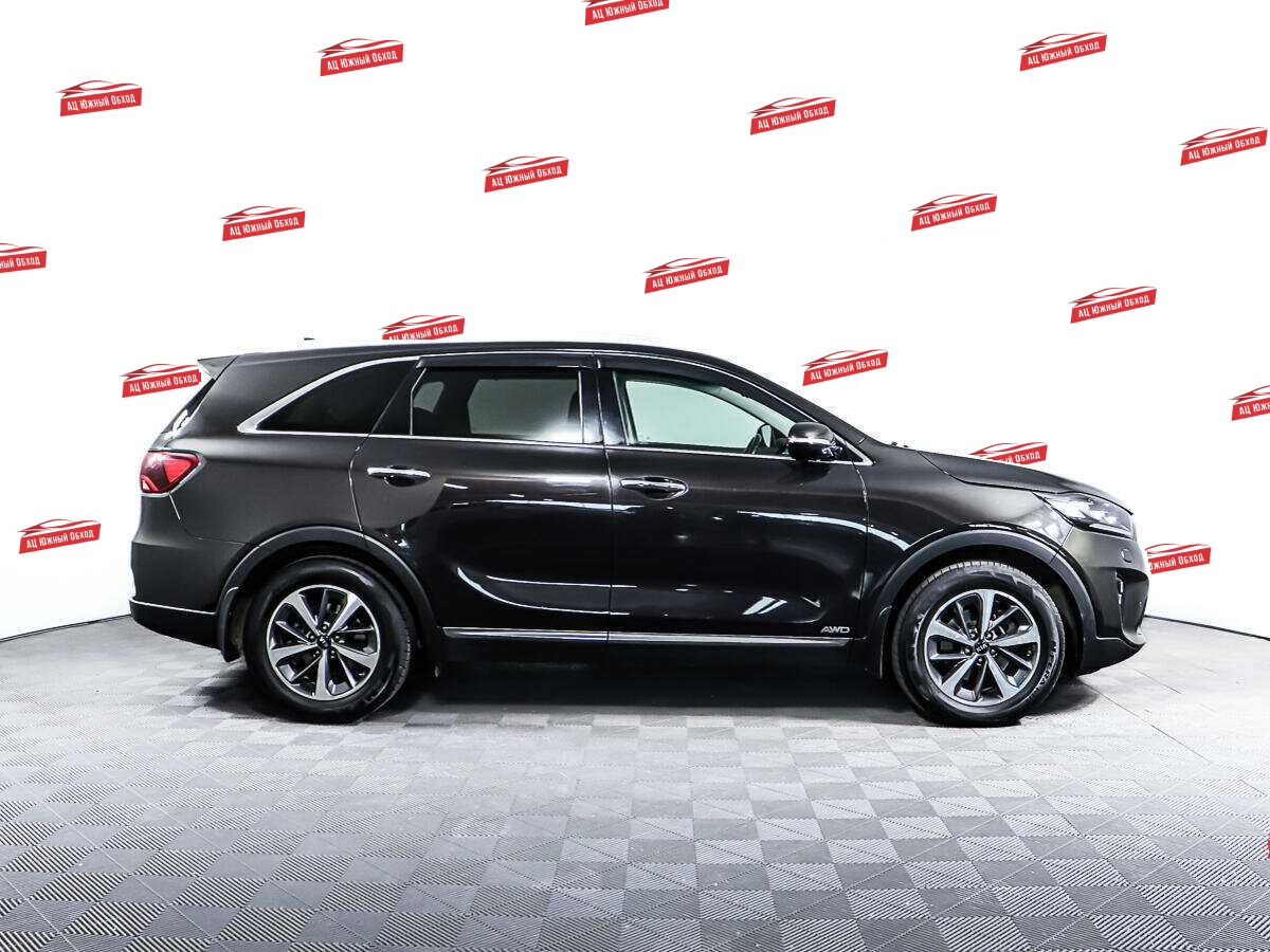 Купить Kia Sorento с пробегом. Фото: #3