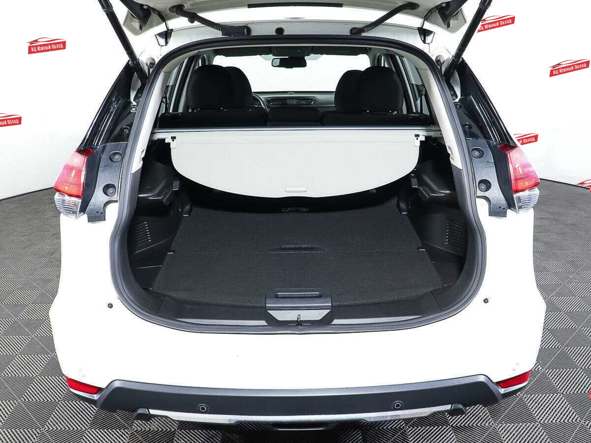 Купить Nissan X-Trail с пробегом. Фото: #8