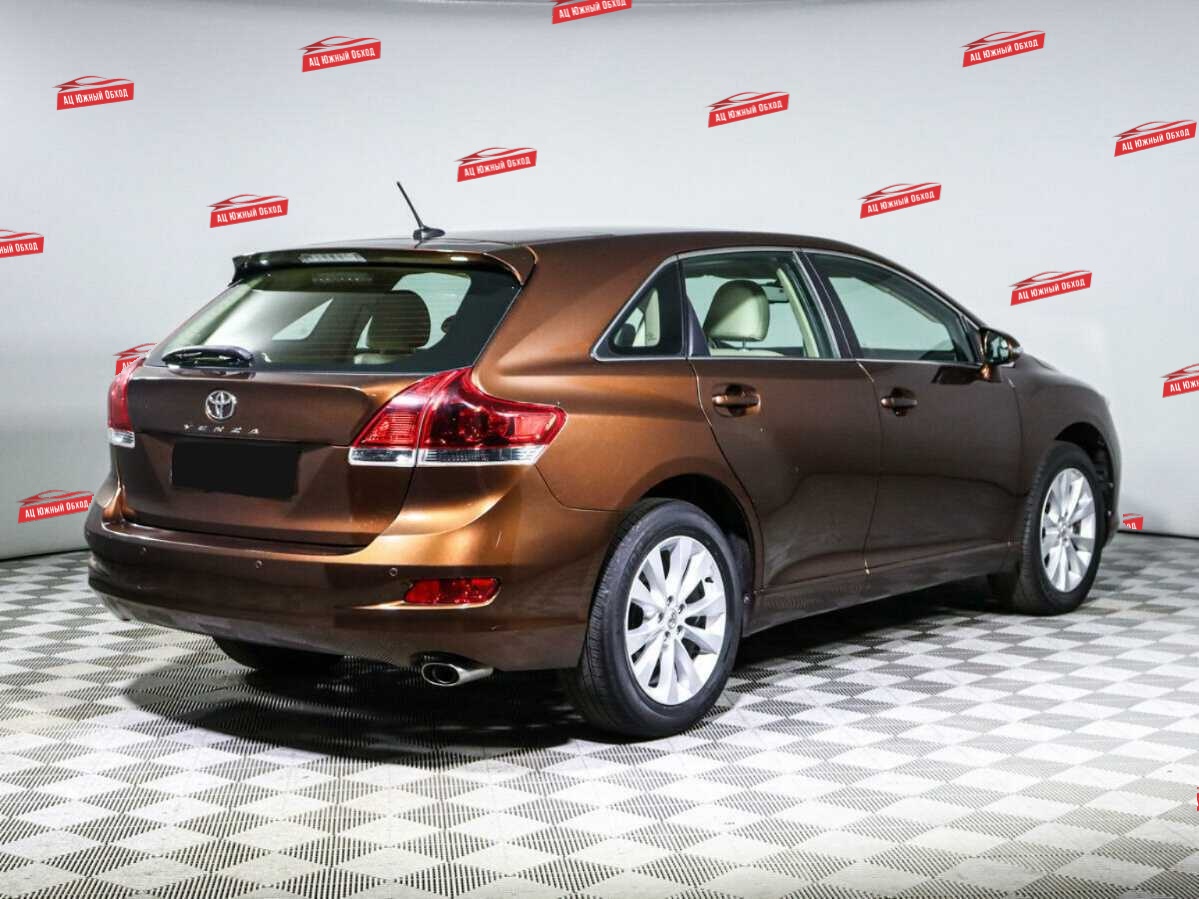 Купить Toyota Venza с пробегом. Фото: #4