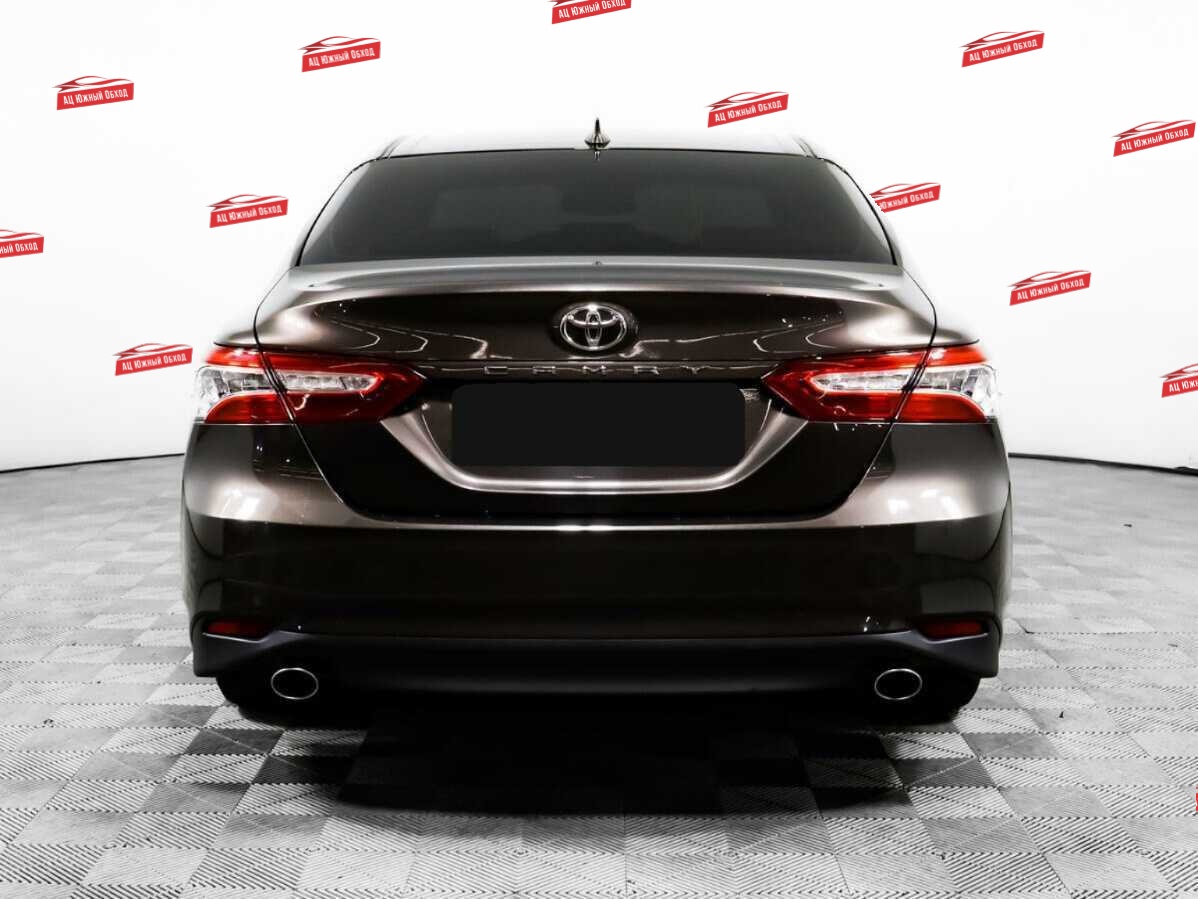 Купить Toyota Camry с пробегом. Фото: #5