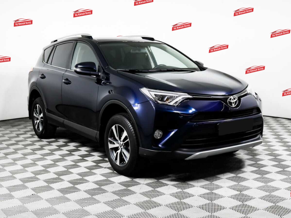 Купить Toyota RAV4 с пробегом. Фото: #2