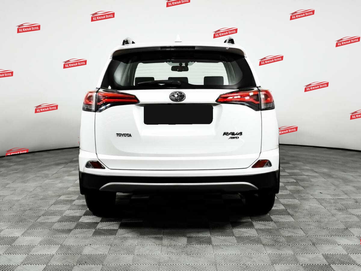 Купить Toyota RAV4 с пробегом. Фото: #5