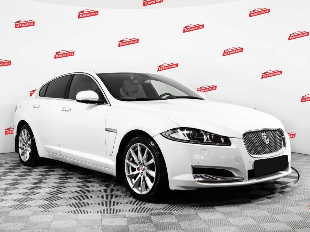 Купить Jaguar XF с пробегом. Фото: #2