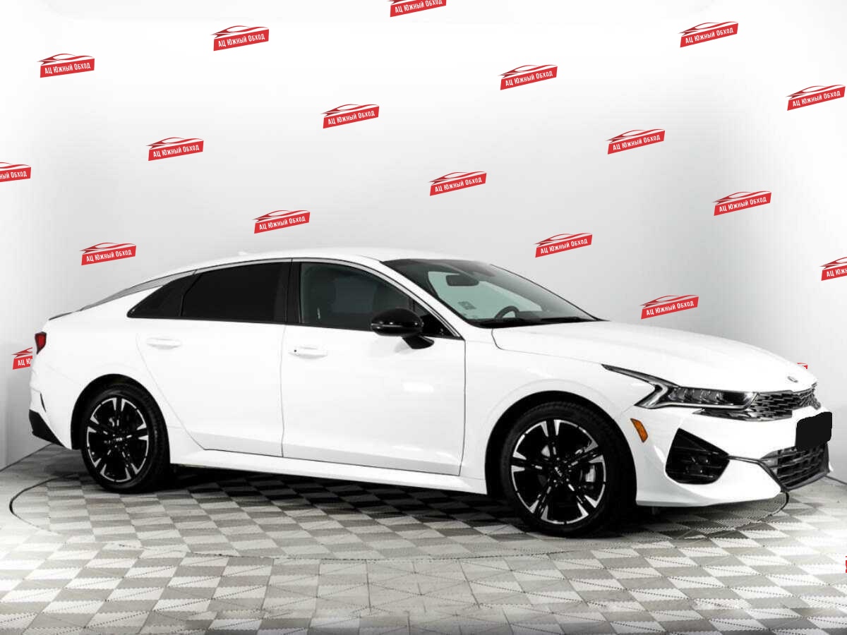 Купить Kia K5 с пробегом. Фото: #2