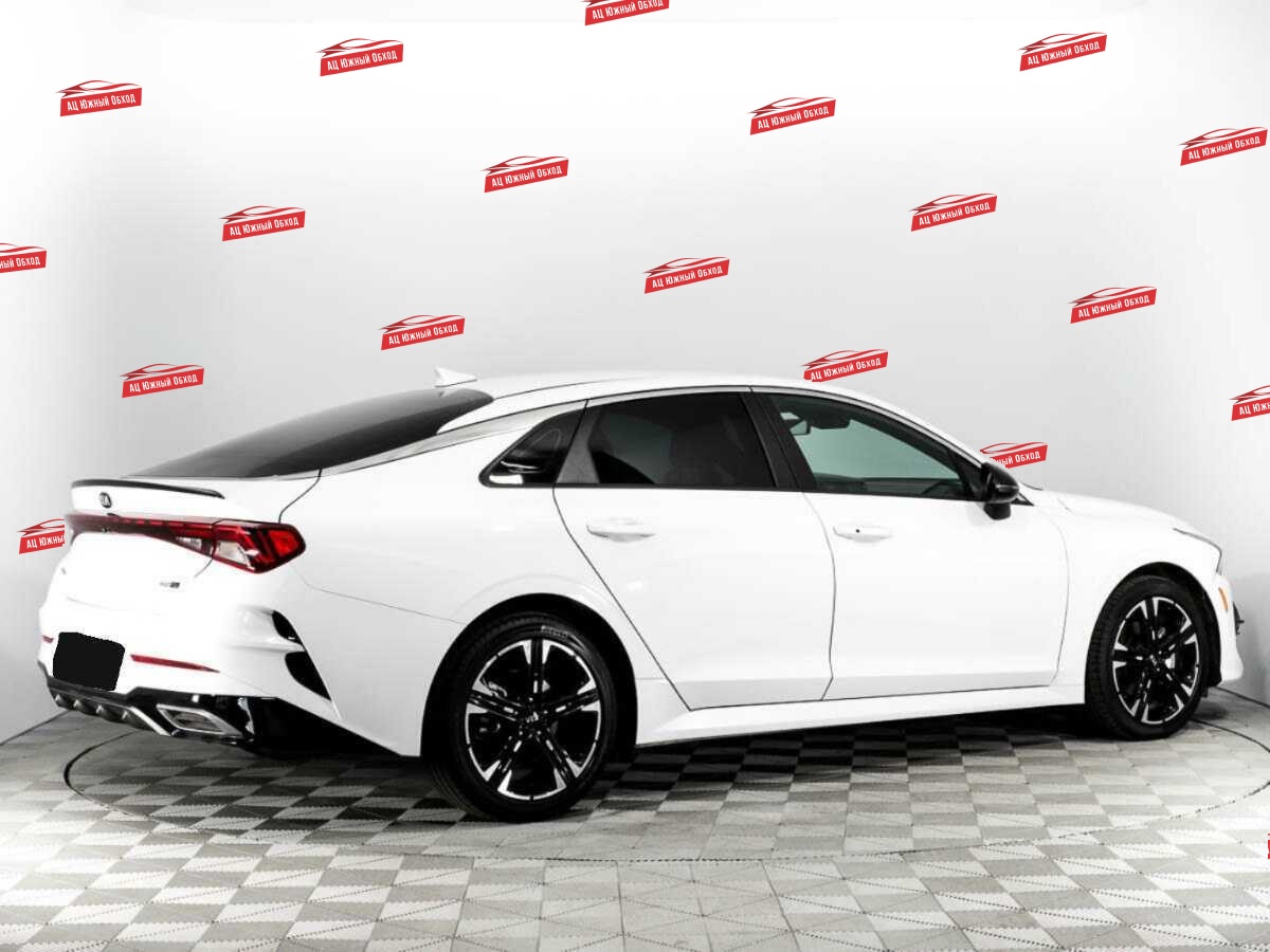 Купить Kia K5 с пробегом. Фото: #4