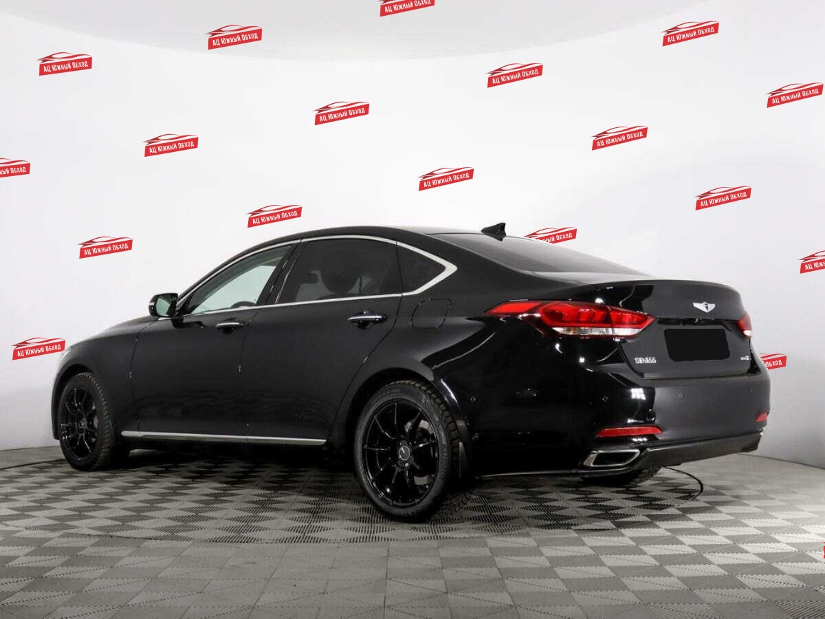 Купить Hyundai Genesis с пробегом. Фото: #5
