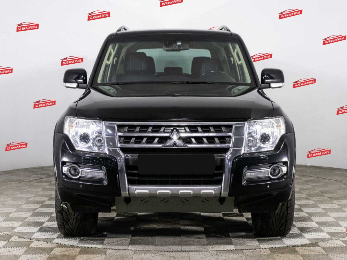 Купить Mitsubishi Pajero с пробегом. Фото: #1