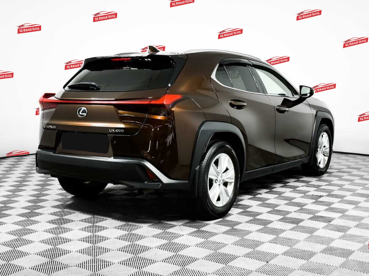 Купить Lexus UX с пробегом. Фото: #4