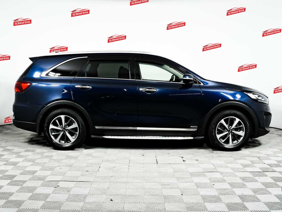 Купить Kia Sorento с пробегом. Фото: #3