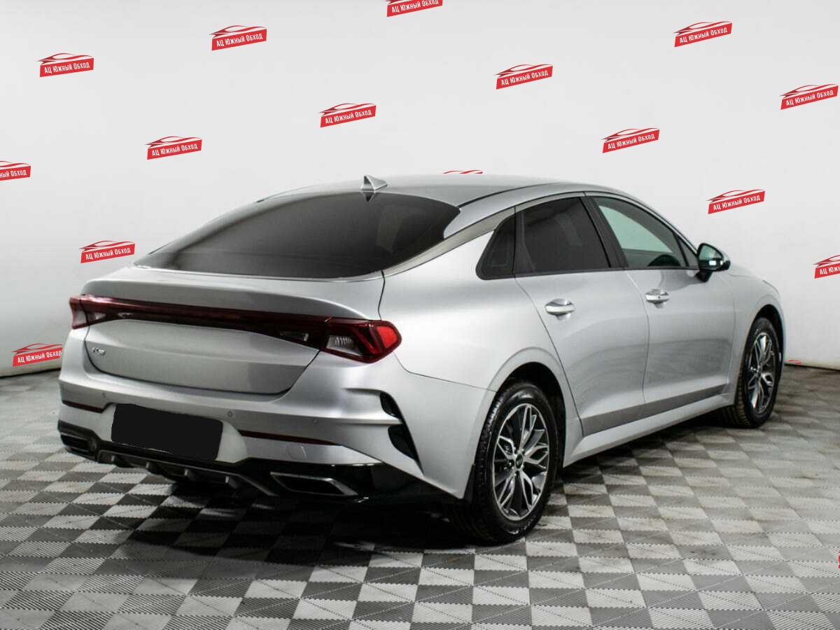 Купить Kia K5 с пробегом. Фото: #4