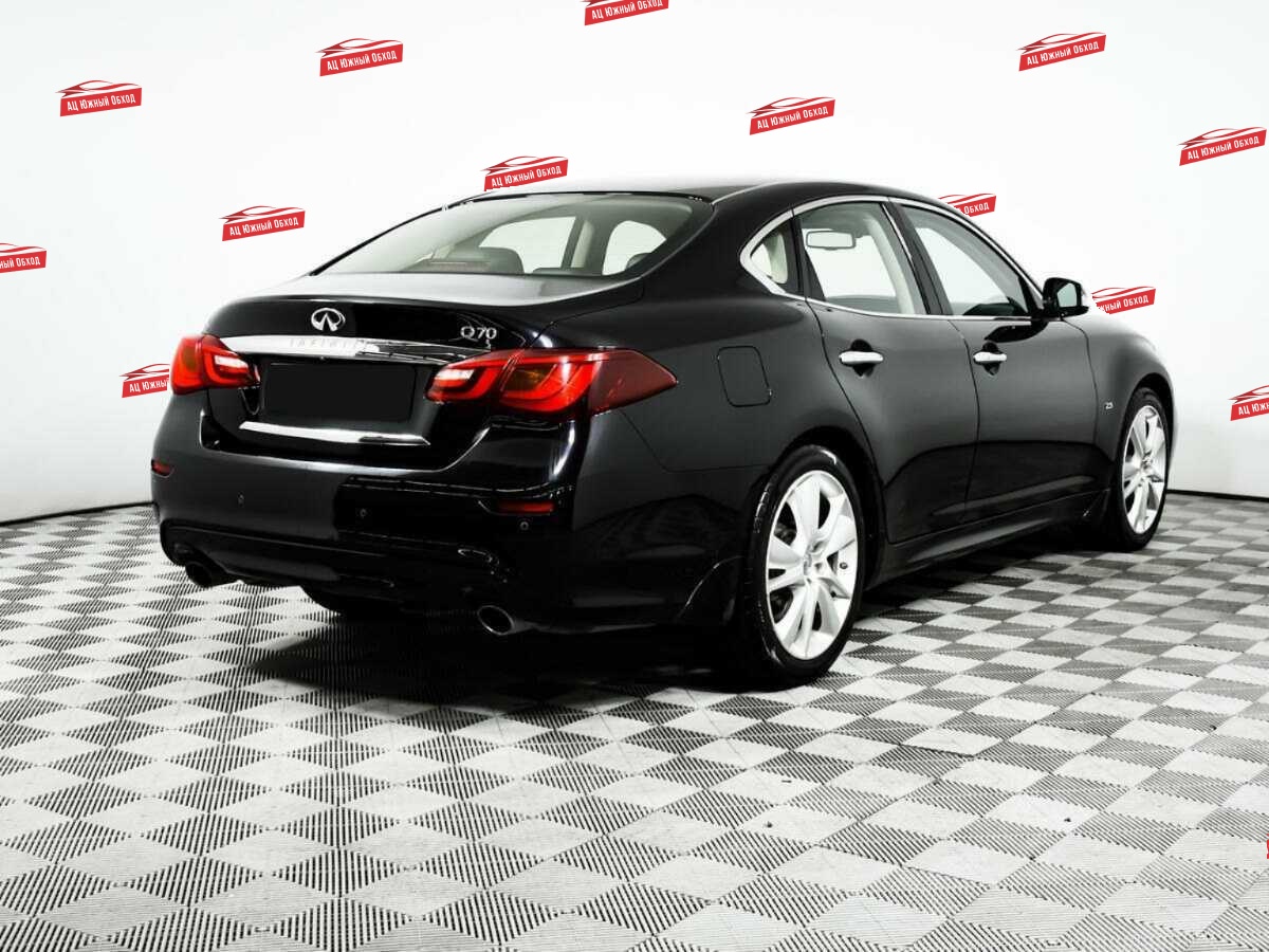 Купить Infiniti Q70 с пробегом. Фото: #4