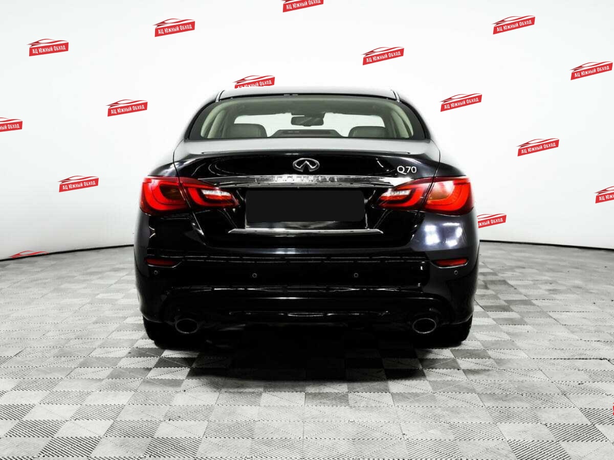 Купить Infiniti Q70 с пробегом. Фото: #5