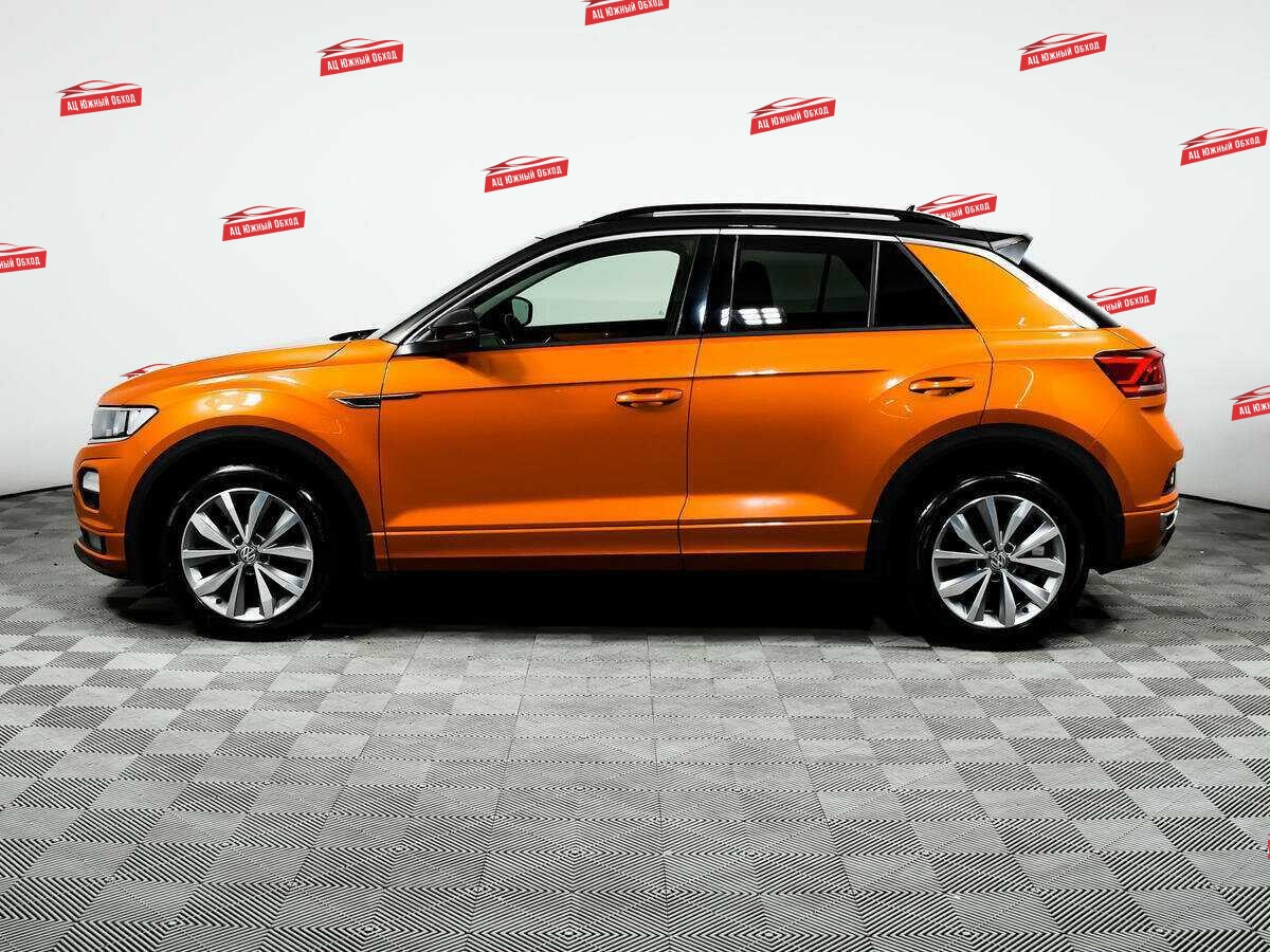 Купить Volkswagen T-Roc с пробегом. Фото: #7