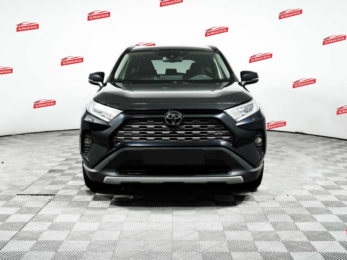 Купить Toyota RAV4 с пробегом. Фото: #1
