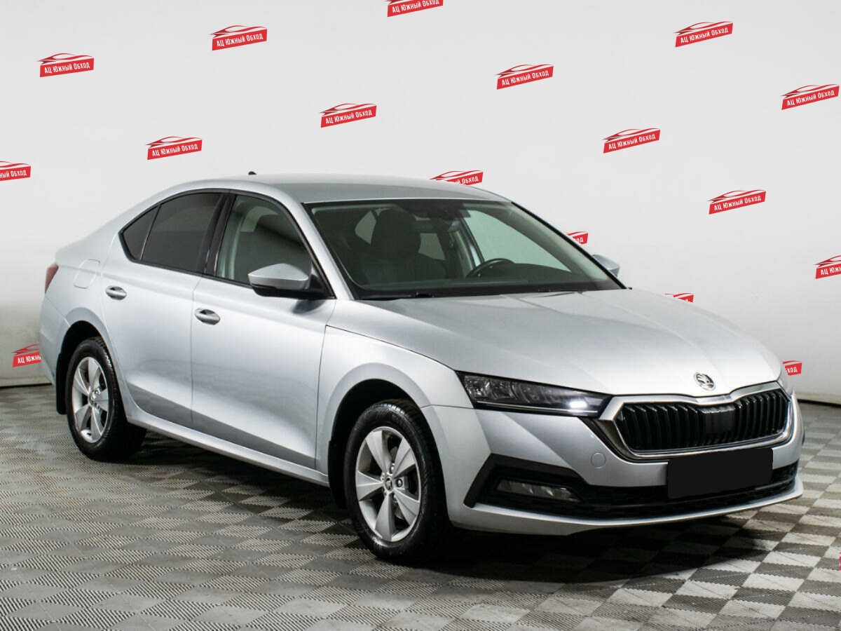 Купить Skoda Octavia с пробегом. Фото: #2