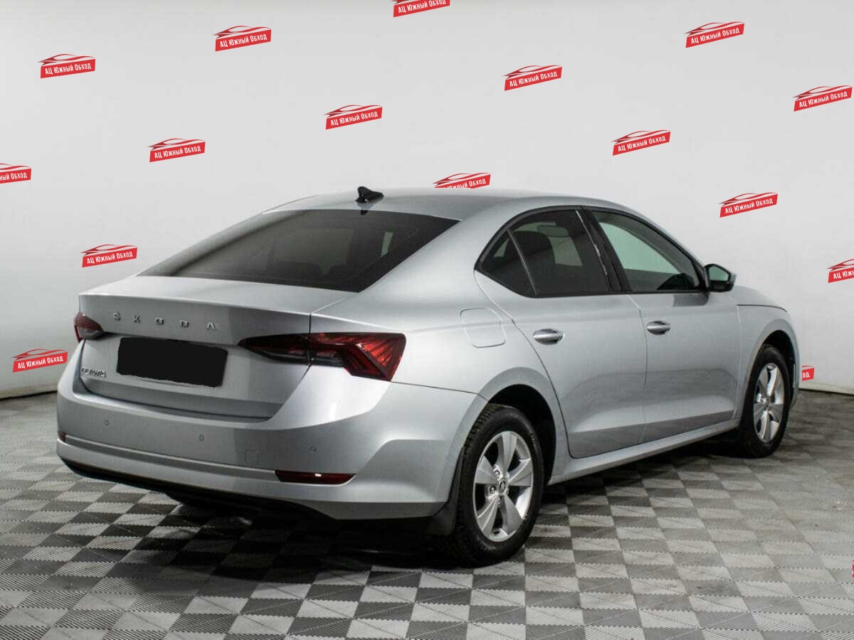 Купить Skoda Octavia с пробегом. Фото: #3