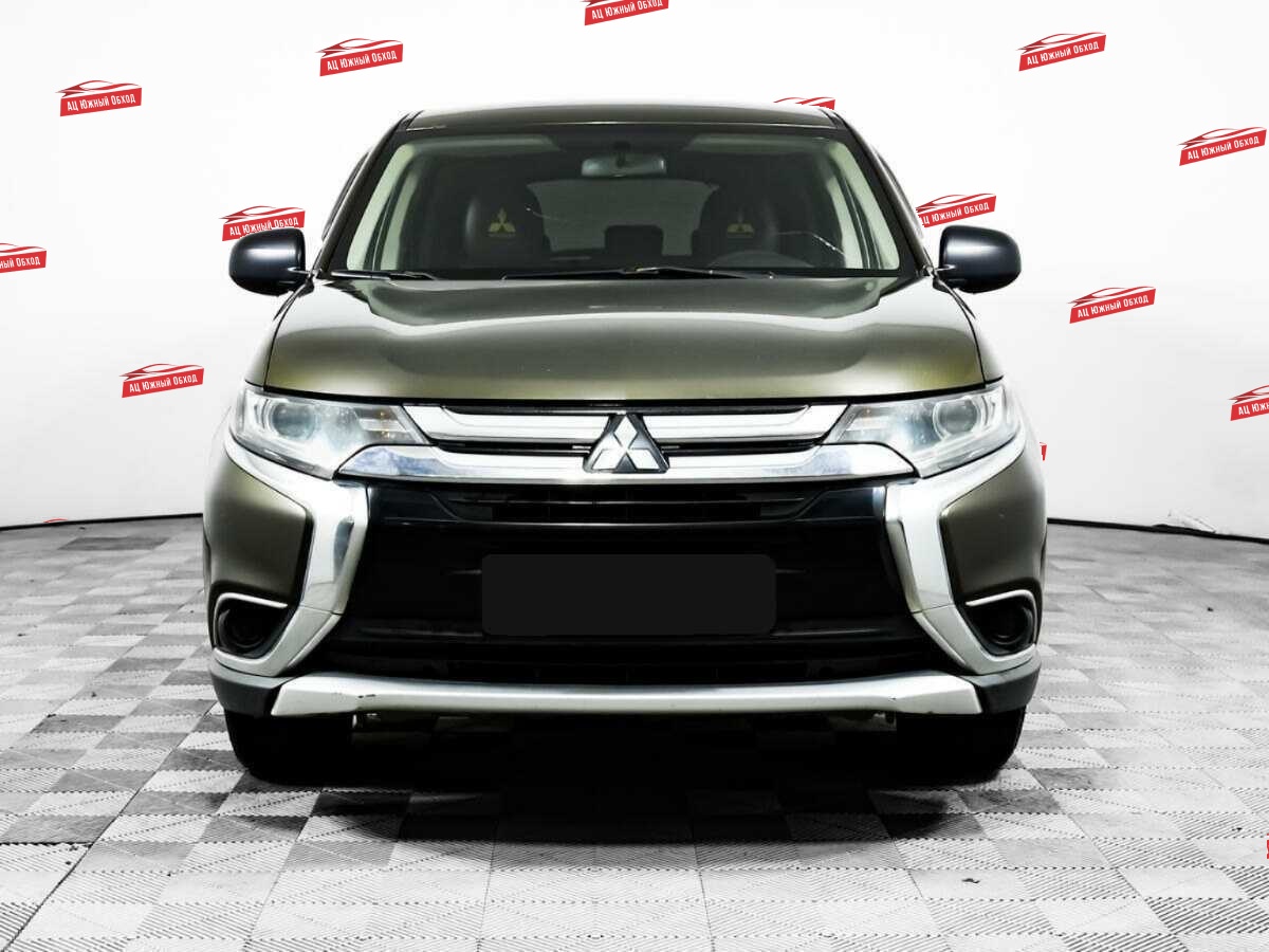 Купить Mitsubishi Outlander с пробегом. Фото: #1