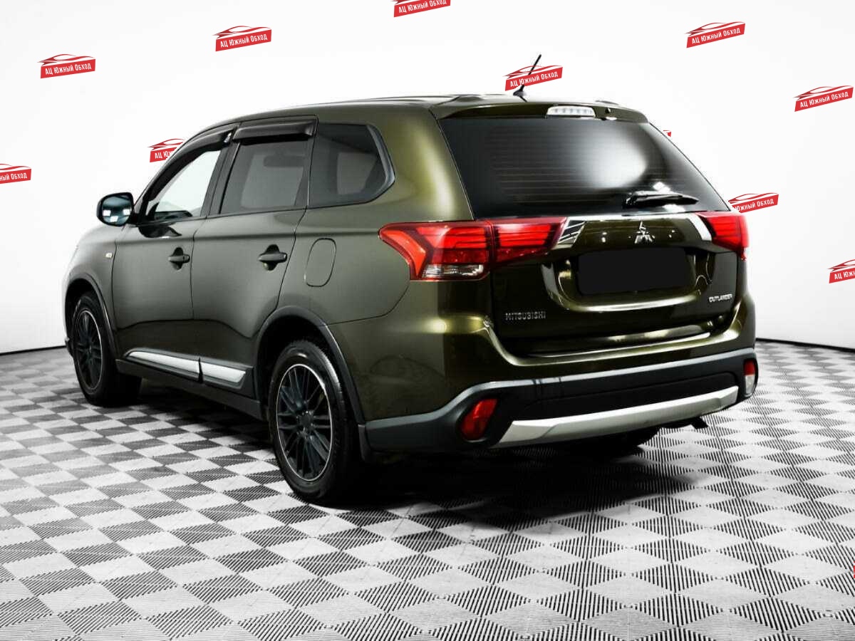 Купить Mitsubishi Outlander с пробегом. Фото: #5