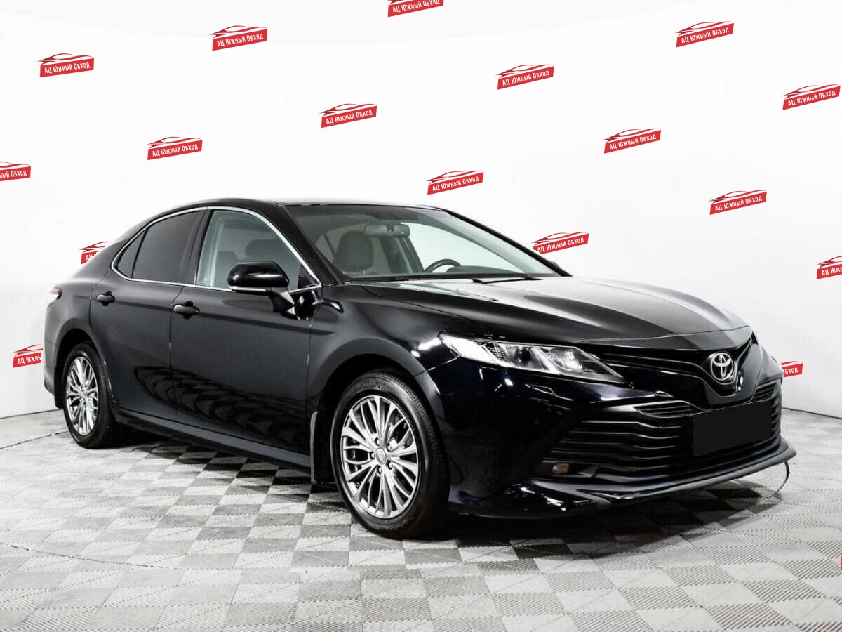Купить Toyota Camry с пробегом. Фото: #2